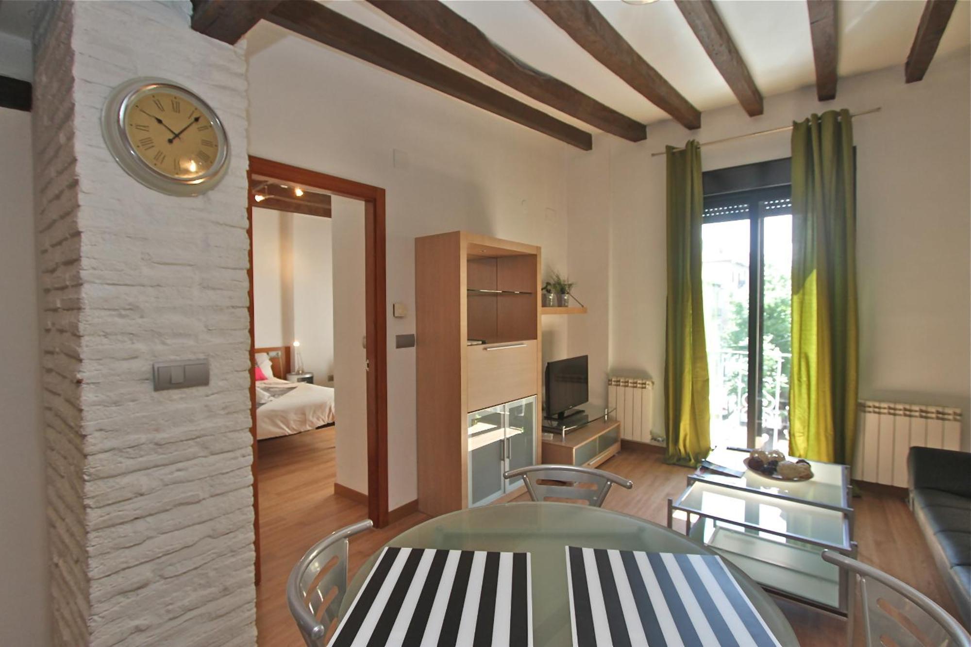 Apartamentos Inside Alhacaba กรานาดา ภายนอก รูปภาพ